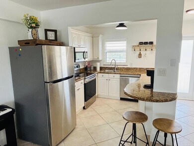 1511 SE 15th Ct unit 403, Deerfield Beach, FL 33441 - photo 2