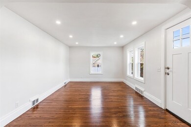 5 Taylor Ct, Cumberland, RI 02864 - photo 7