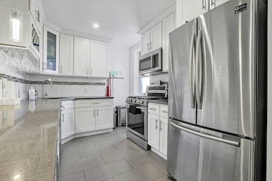 601 Kappock St unit 3-C, Bronx, NY 10463 - photo 7