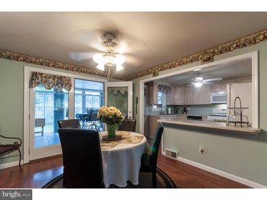 4943 Chester Creek Rd, Brookhaven, PA 19015 - photo 7