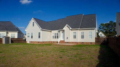 482 Williamston Dr, Winterville, NC 28590 - photo 2