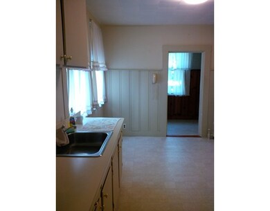 840 E 5th St, Boston, MA 02127 - photo 4