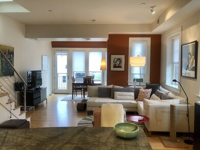 72 Hamilton St unit 11, Cambridge, MA 02139 - photo 4