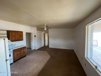 21 Rocky Hill Rd, Ash Fork, AZ 86320 - photo 5