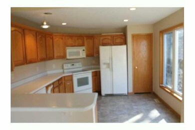 3510 SW 29th St, Des Moines, IA 50321 - photo 6