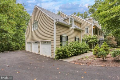 8 Open Hearth Dr, Reading, PA 19607 - photo 4