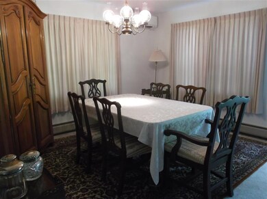 123 Covington Ln, Shelburne, VT 05482 - photo 5