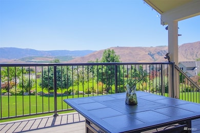 1811 6th St SE, East Wenatchee, WA 98802 - photo 6