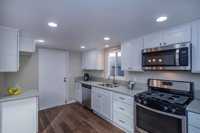 4. 7-Kitchen