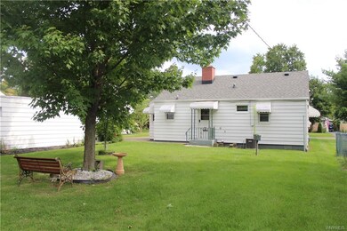 238 Oelkers St, North Tonawanda, NY 14120 - photo 3