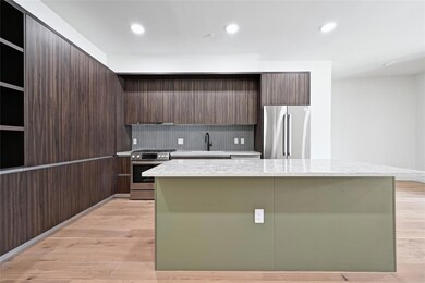 One Oak unit 118, Austin, TX 78704 - photo 2