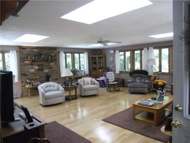 1111 Pippin Orchard Rd, Cranston, RI 02921 - photo 2