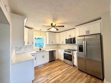 6175 S Oakwood Ave, North Judson, IN 46366 - photo 6