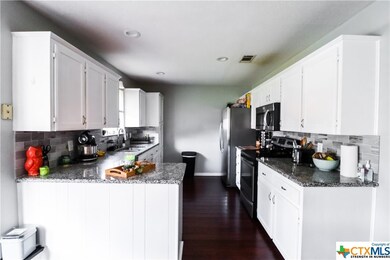 903 Ballard Dr, Copperas Cove, TX 76522 - photo 3