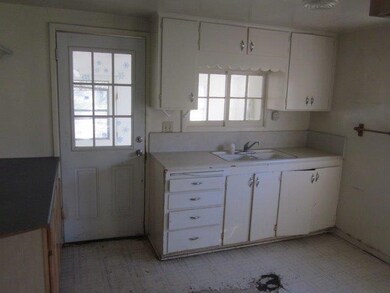 11282 Blackwell Rd, Central Point, OR 97502 - photo 6