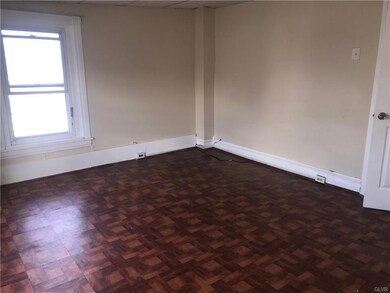 1001 S 7th St unit 2, Allentown, PA 18103 - photo 2