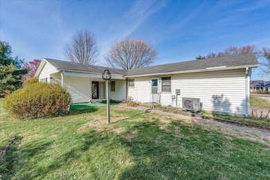 6983 Old Tarlton Pike, Circleville, OH 43113 - photo 6