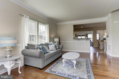 2054 Spring Run Cir, Frederick, MD 21702 - photo 5