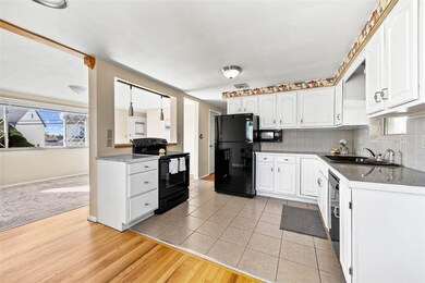 100 Homestead Ave, Scottdale, PA 15683 - photo 7