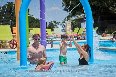 224 Menlo Bend, Santa Rita Ranch, TX 78628 - photo 7