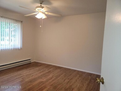 64 overlook wsy bedroom