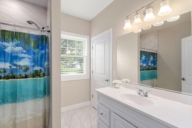 637 Gifford St unit 17A, Falmouth, MA 02540 - photo 6