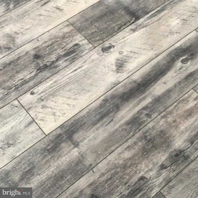 432 Burnley Ln, Drexel Hill, PA 19026 - photo 5