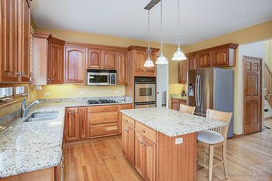 247 Violet Ln, Batavia, IL 60510 - photo 6