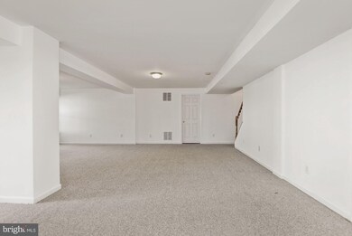 9805 Nugget Ct, Bristow, VA 20136 - photo 4