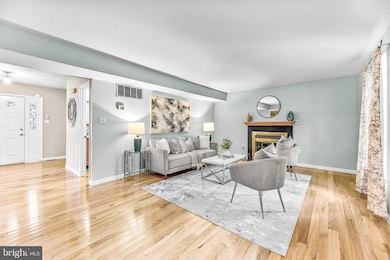 8809 Rymer Way, Owings, MD 20736 - photo 3