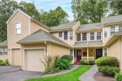 31 Sullivan Farm, New Milford, CT 06776 - photo 2