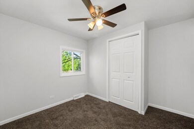 3310 Chambord Ln, Hazel Crest, IL 60429 - photo 6
