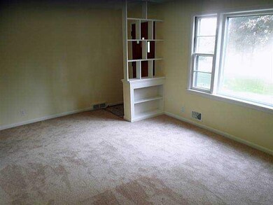 Living Room 17 10