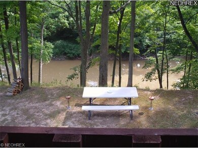 Rear property to river