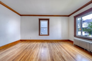 328 Vermont St, West Roxbury, MA 02132 - photo 6