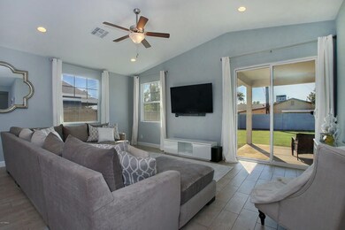 8942 N 15th Ln, Phoenix, AZ 85021 - photo 5