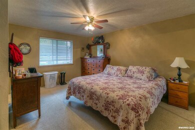 5201 9th Ct SE, Salem, OR 97306 - photo 7