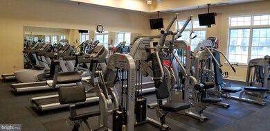 7403 Forests Edge Ct, Laurel, MD 20707 - photo 5