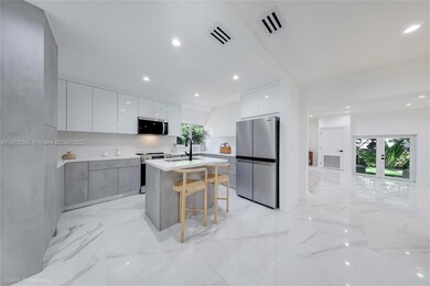 871 NE 81st St, Miami, FL 33138 - photo 6