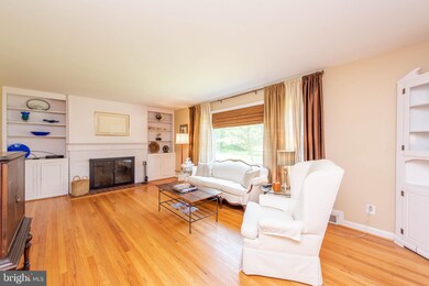 2307 Old Frederick Rd, Catonsville, MD 21228 - photo 4