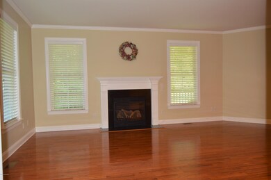 808 Whrens St, Burgaw, NC 28425 - photo 7