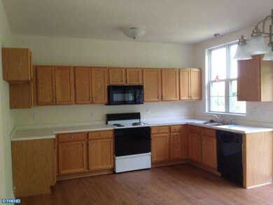 11 Kerry Ct, Bear, DE 19701 - photo 3