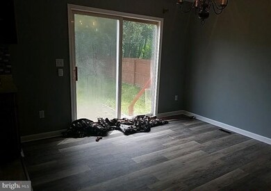 327 Zeppelin Ave, Brooklyn, MD 21225 - photo 5