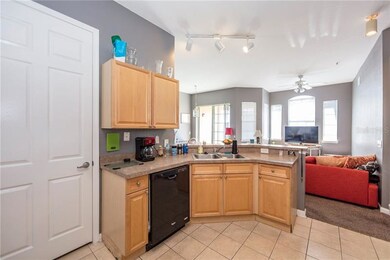 822 Terrace Ridge Cir unit 822, Davenport, FL 33896 - photo 6