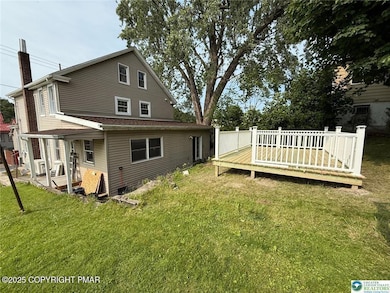 525 Hazle St, Tamaqua, PA 18252 - photo 3