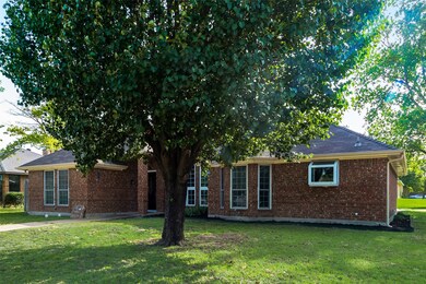 515 Kamber Ln, Wylie, TX 75098 - photo 2