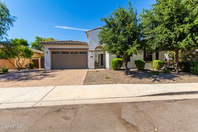 2870 E Iris Dr, Chandler, AZ 85286 - photo 2