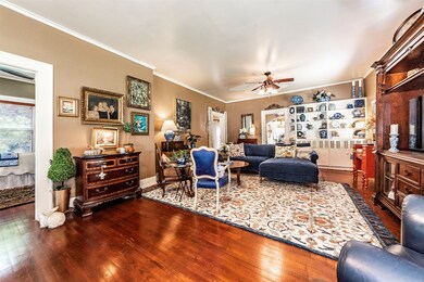 413 W Sidnor St, Alvin, TX 77511 - photo 7