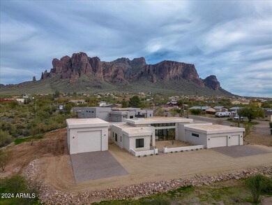 009-Aerial front of home