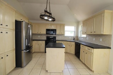 3610 Armstrong County Ct, Killeen, TX 76549 - photo 3